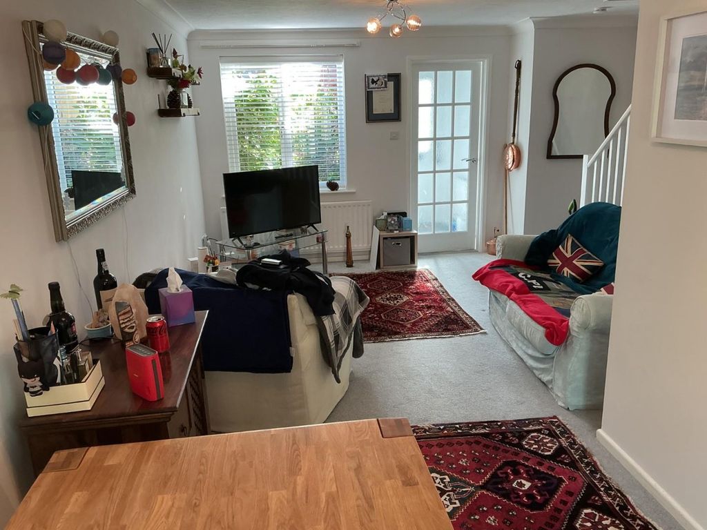 Property photo 3 of 15 6Ac2d3B1-4312-4F84-9Ad6-5Ade7ba12834.Jpg