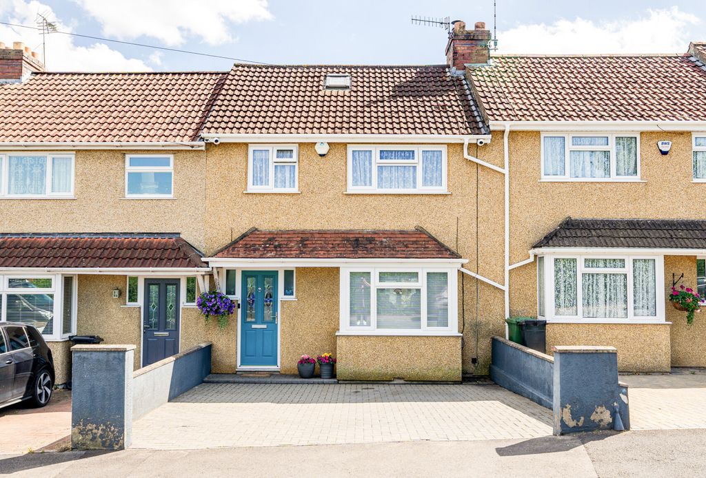 Property photo 1 of 19 1315617-2-685Eb8E...