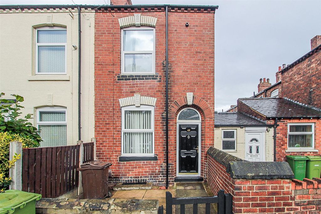 Property photo 1 of 7