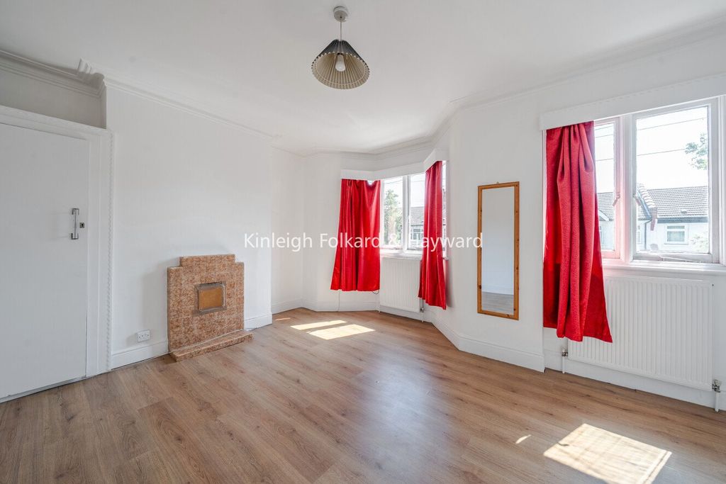 Property photo 3 of 14 Picture No. 20
