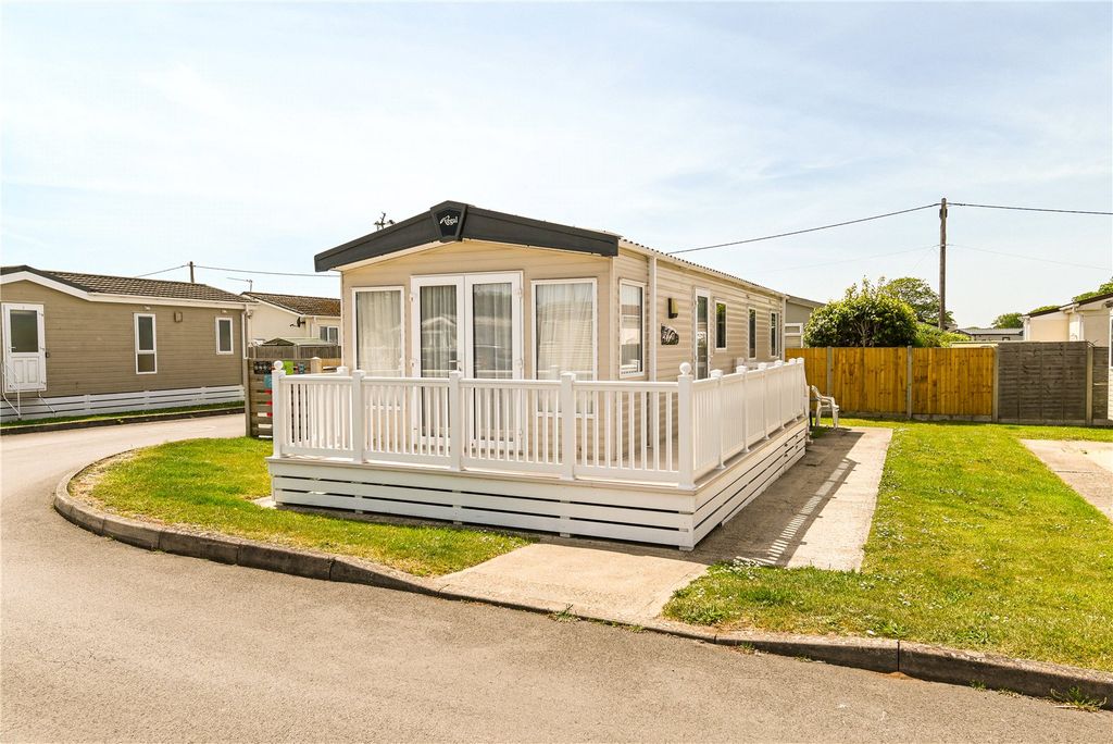 Property photo 1 of 15 Picture No. 02