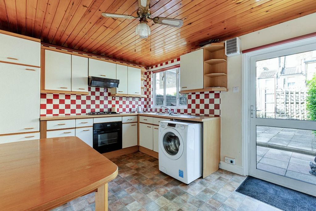 Property photo 3 of 11 918A6970.Jpg