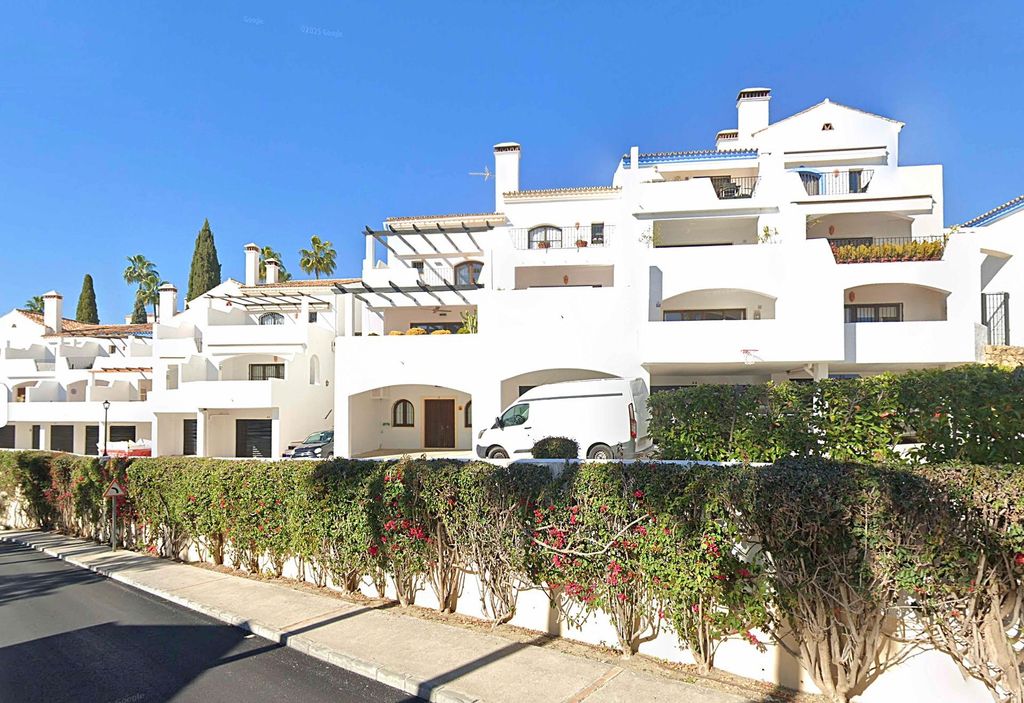 Property photo 1 of 34