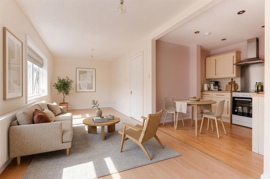 Property photo 1 of 10 Living_1.Jpg