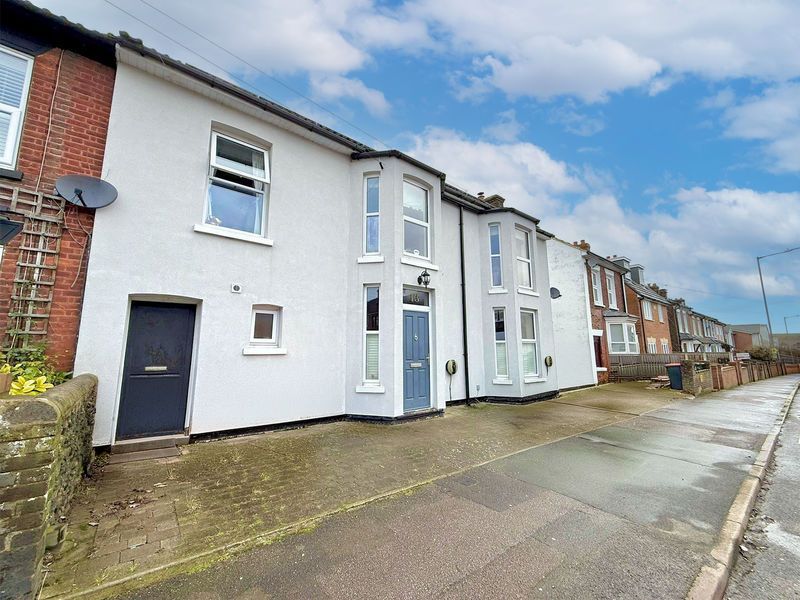 Property photo 1 of 20 Front