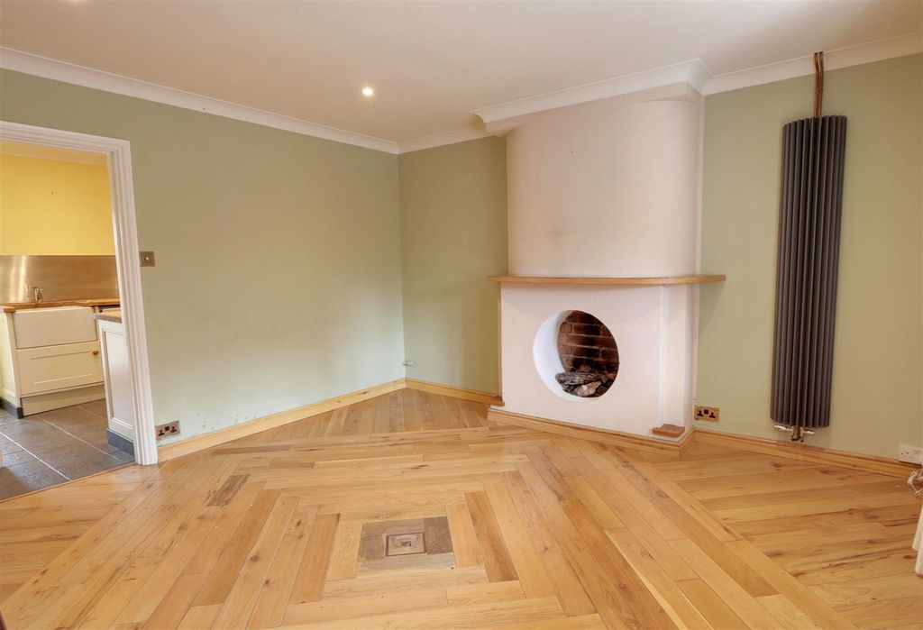 Property photo 3 of 13 Img_0324-Img_0326.Jpg