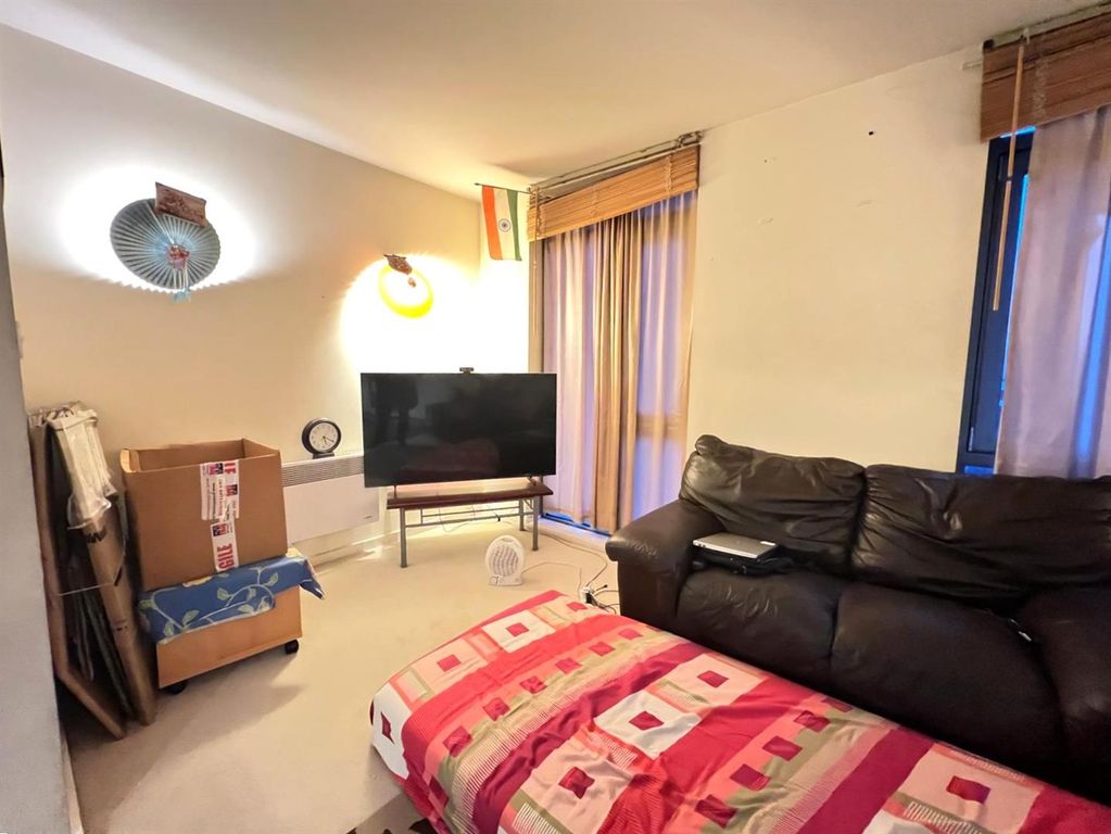 Property photo 2 of 7 02.Jpg