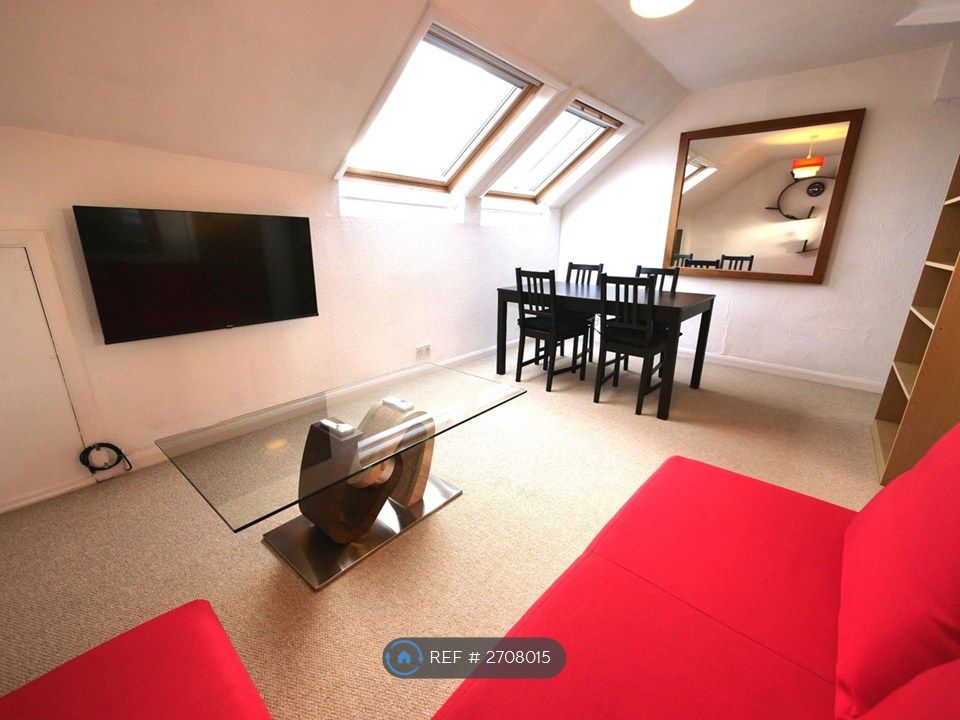 Property photo 3 of 11 Living Room 3