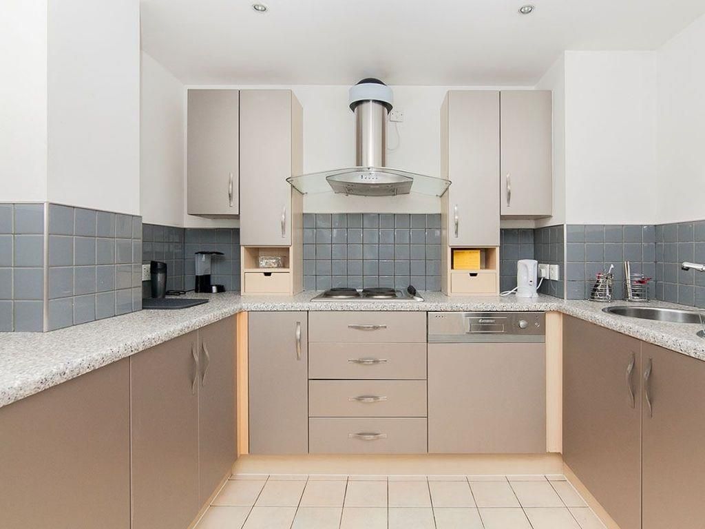 Property photo 3 of 15 Kitchen.Jpg