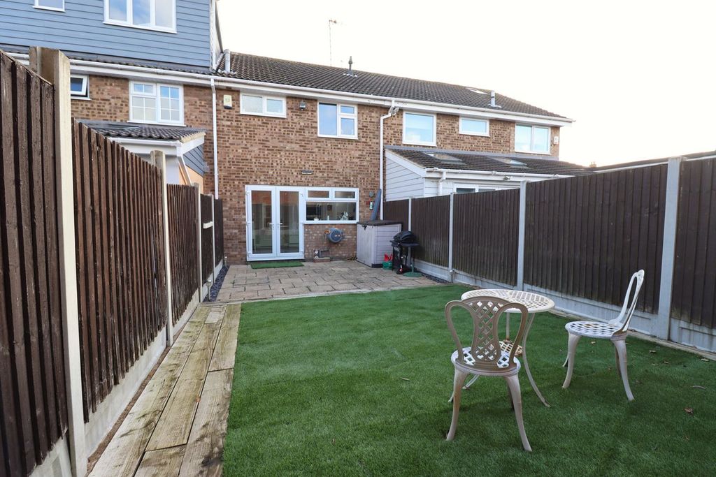 Property photo 3 of 16