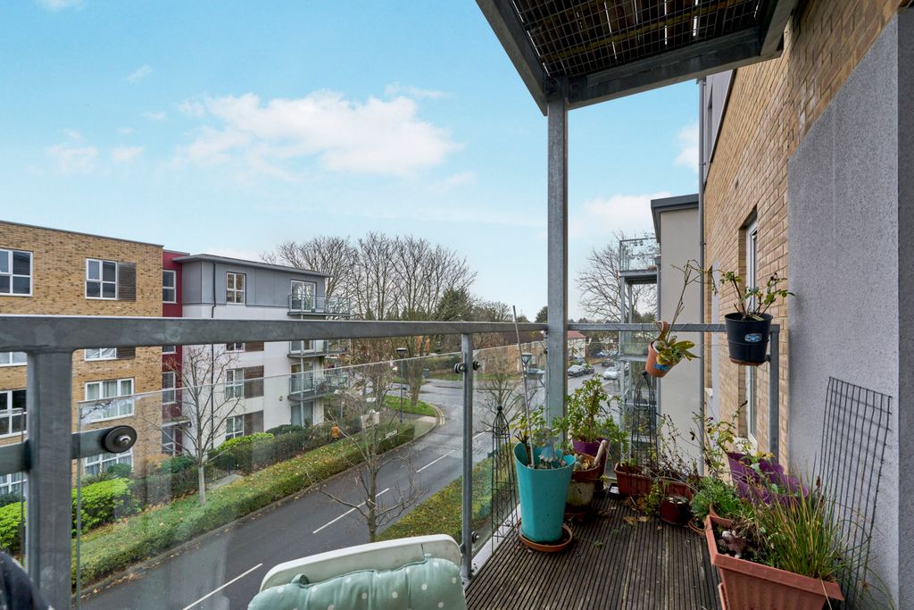 Property photo 2 of 20 1905192-31
