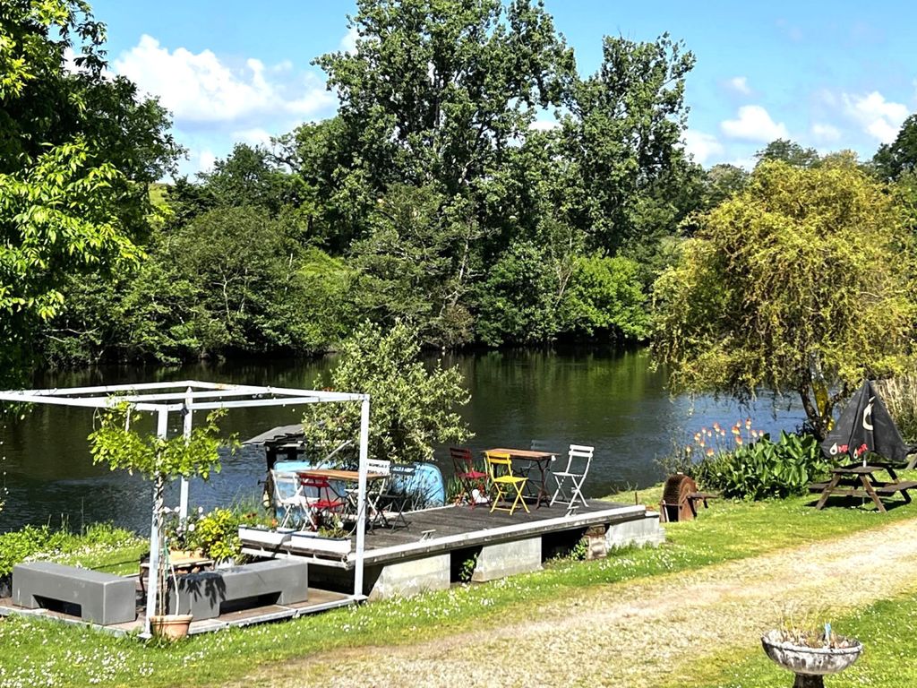 Property photo 2 of 26