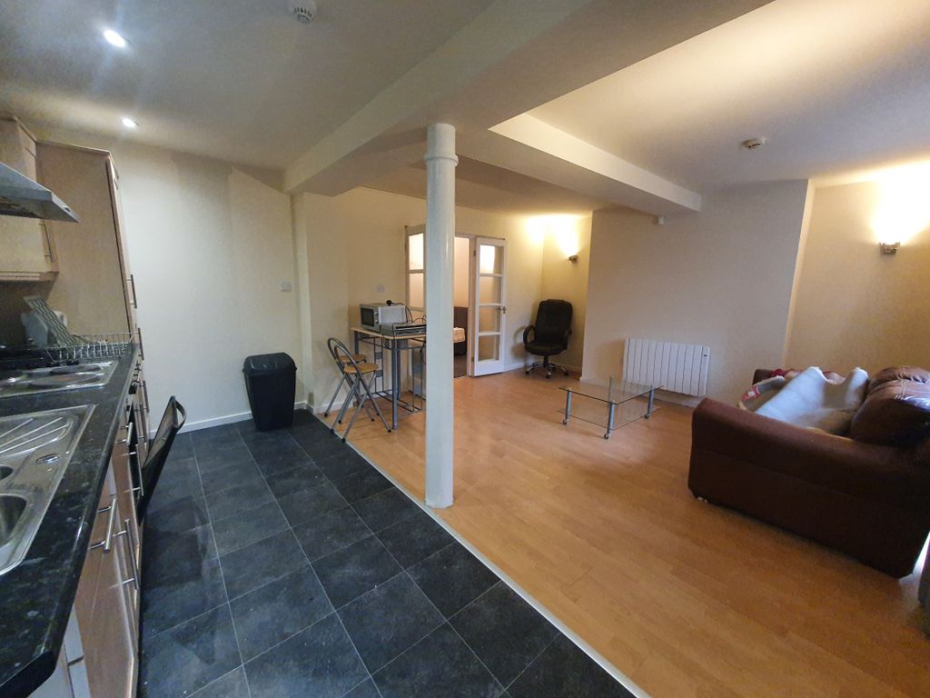 Property photo 1 of 4