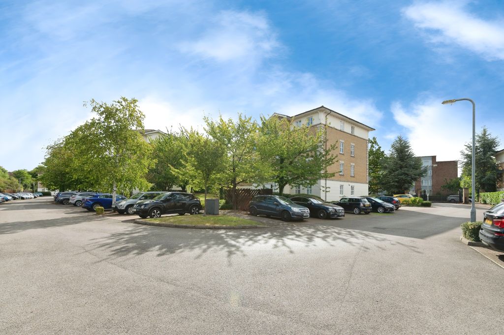 Property photo 3 of 15