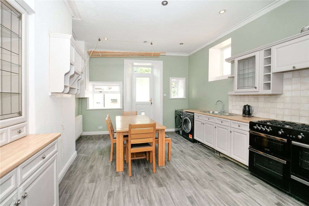 Property photo 3 of 16 Picture No. 07