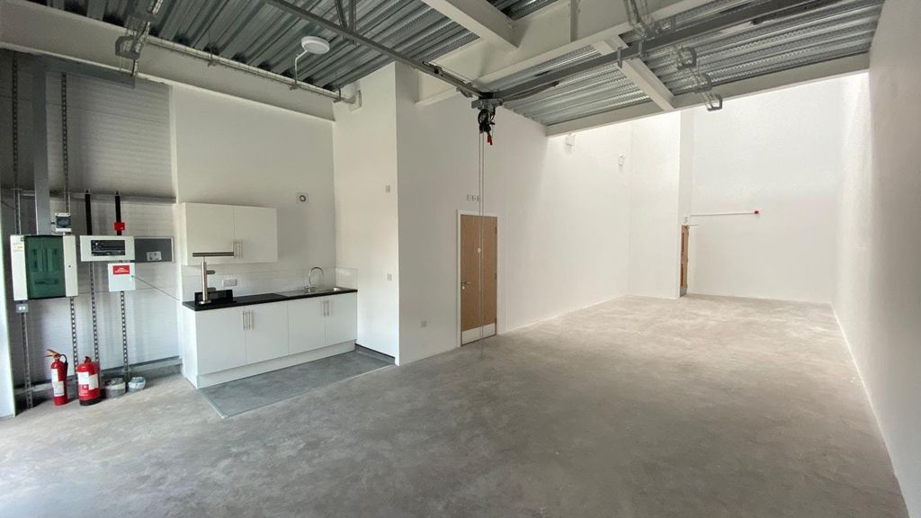 Property photo 3 of 7 Img 2.Jpg