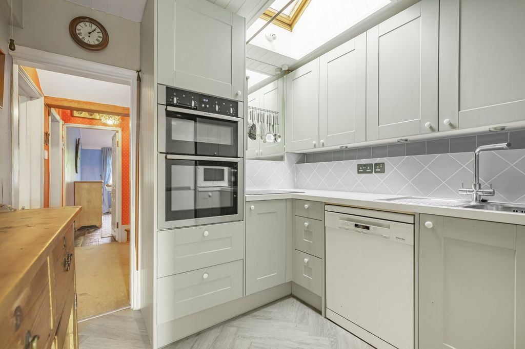 Property photo 3 of 13 Picture No. 06