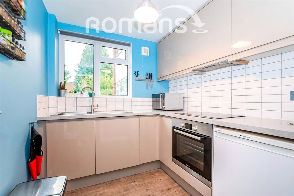 Property photo 2 of 10 6d56Adee-312d-Ec11-B