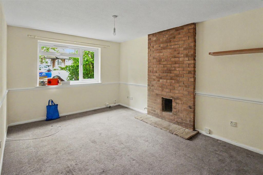 Property photo 3 of 11 Img_8961.Jpeg