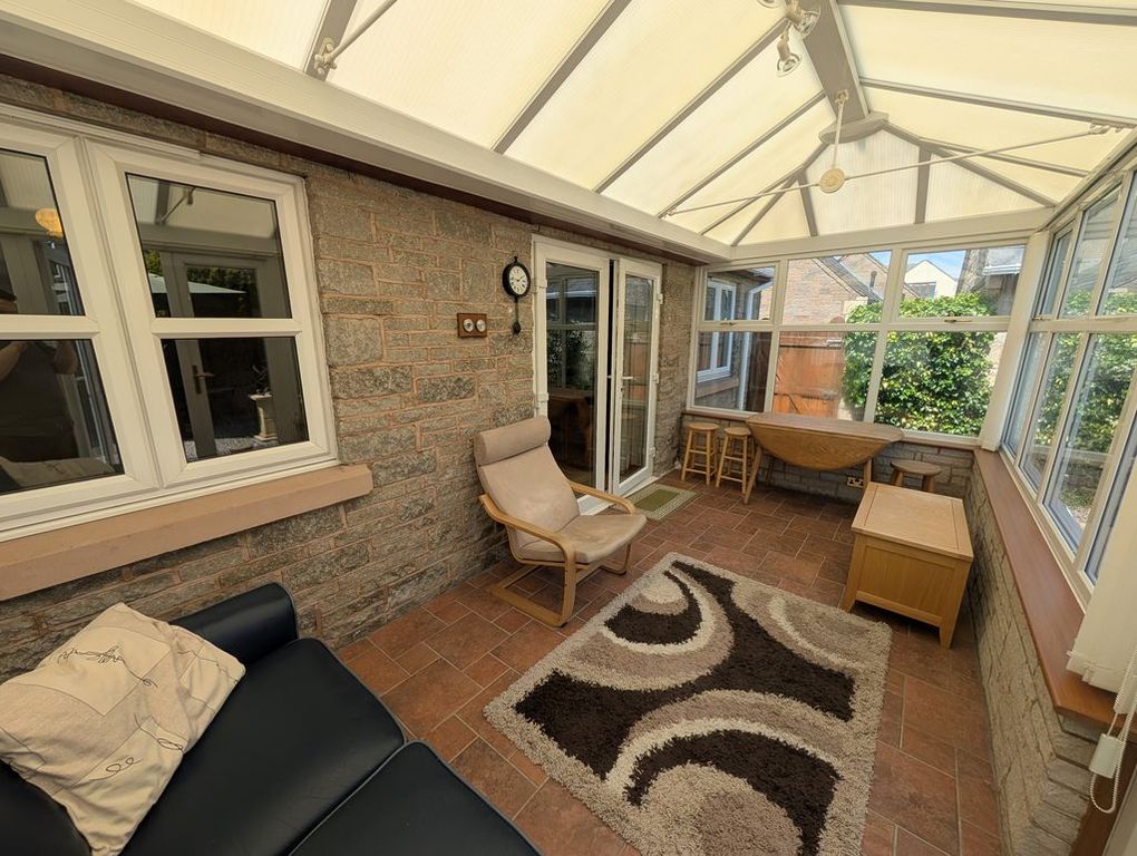 Property photo 3 of 11 Photo 7