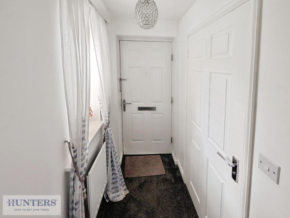 Property photo 2 of 15 Entrance Hallway