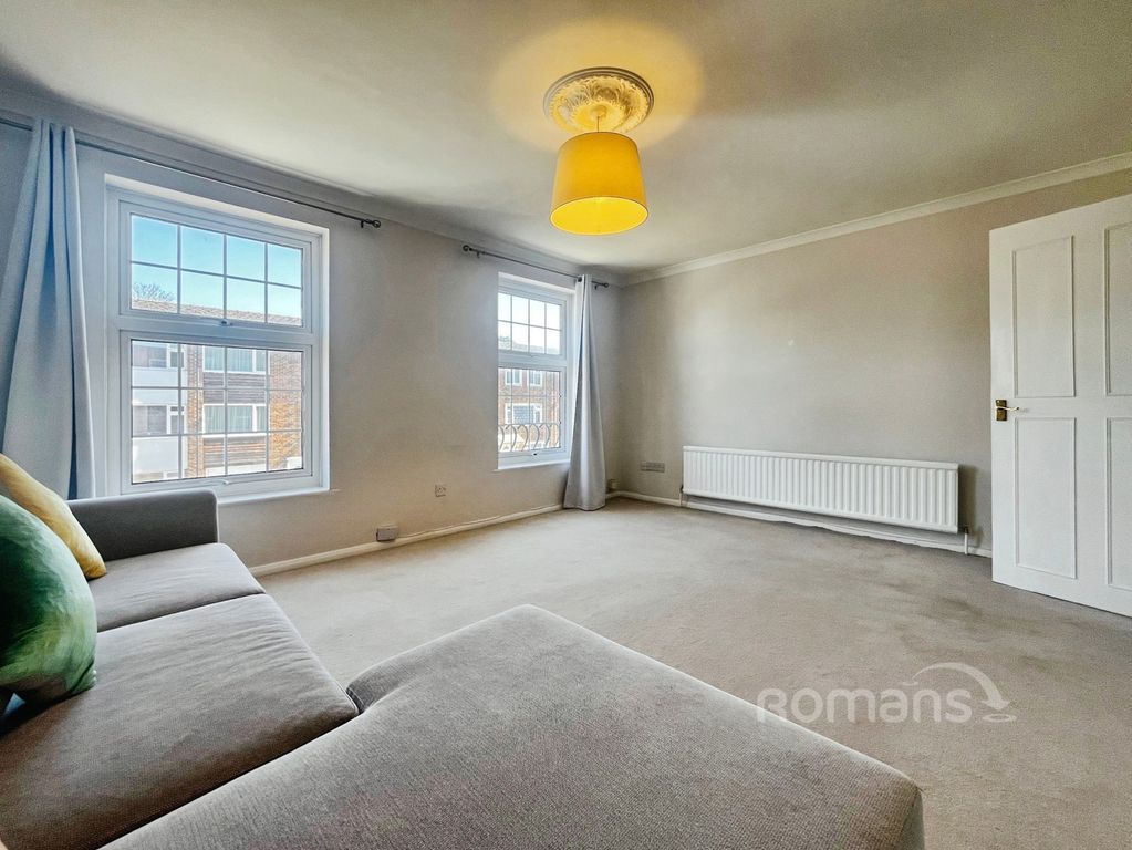 Property photo 3 of 18 Pbox-Img.Jpg