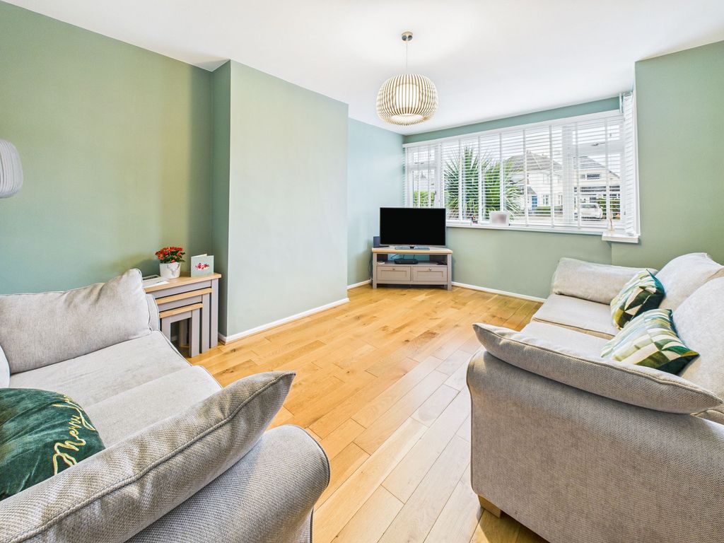 Property photo 2 of 24