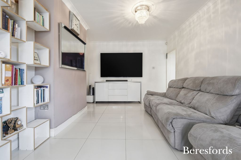 Property photo 2 of 29 Picture No. 22