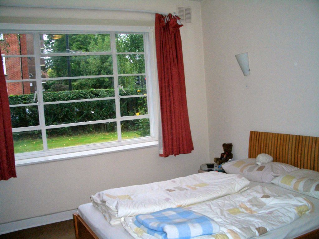 Property photo 3 of 8 Gallery