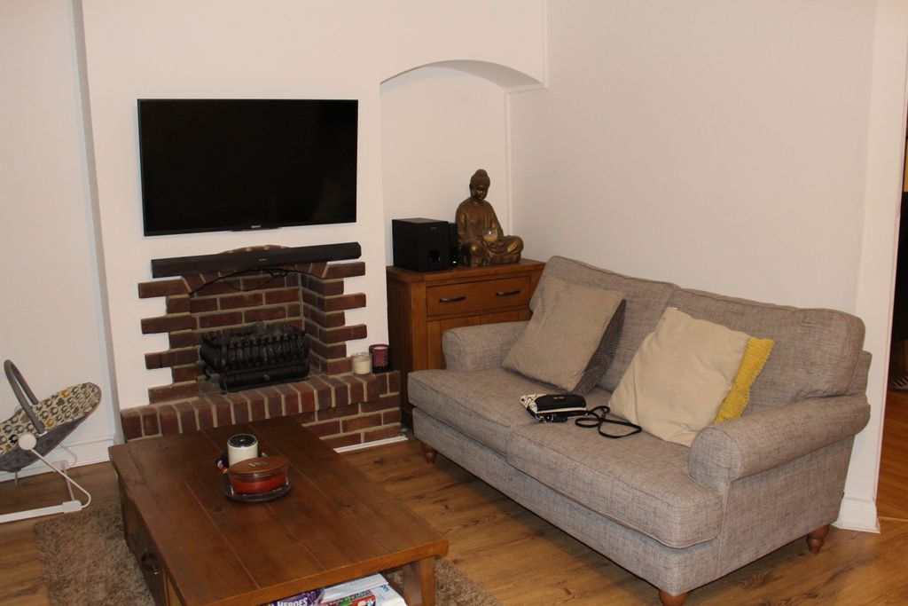 Property photo 3 of 15