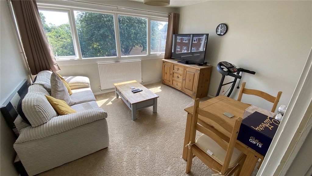 Property photo 2 of 9 Picture No. 05