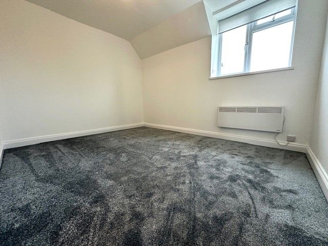 Property photo 3 of 5 Bedroom 1