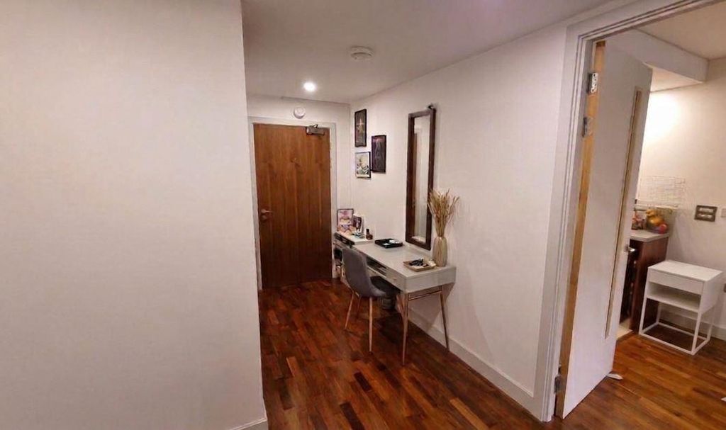 Property photo 3 of 9 3.Jpg