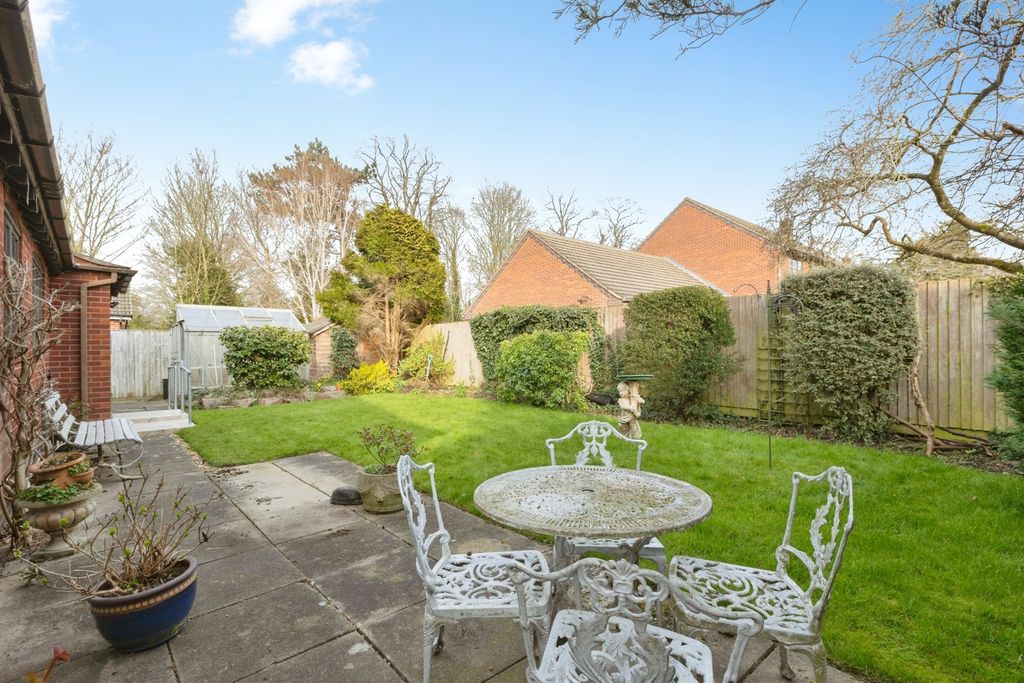 Property photo 3 of 21 Pbox-Img.Jpg