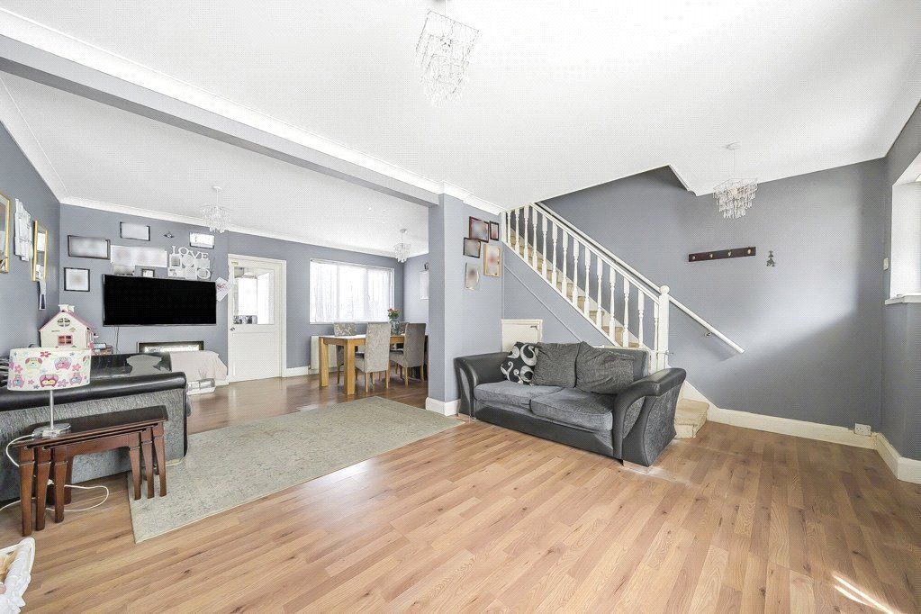 Property photo 2 of 13 2