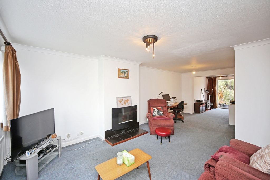 Property photo 2 of 14 Photo