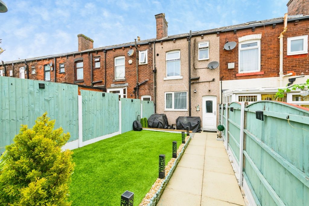 Property photo 1 of 19 Pbox-Img.Jpg