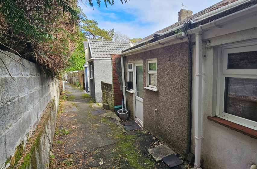 Property photo 2 of 4 1.Png