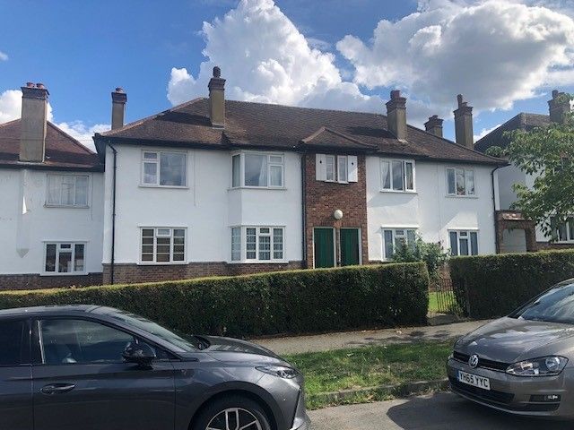 Property photo 1 of 18
