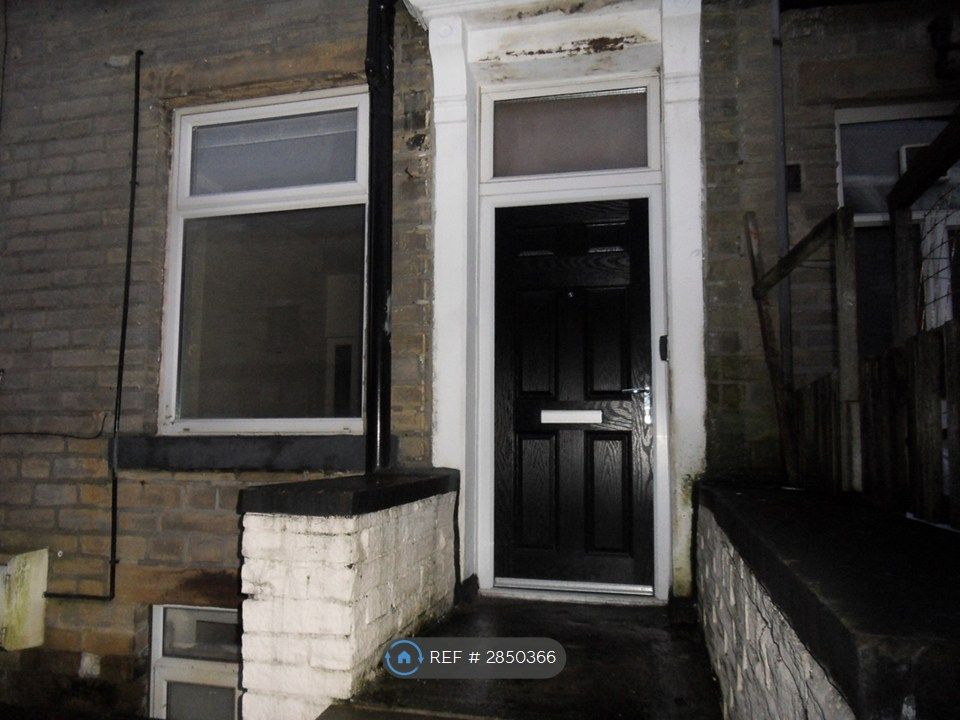 Property photo 3 of 9 Front Eleavation