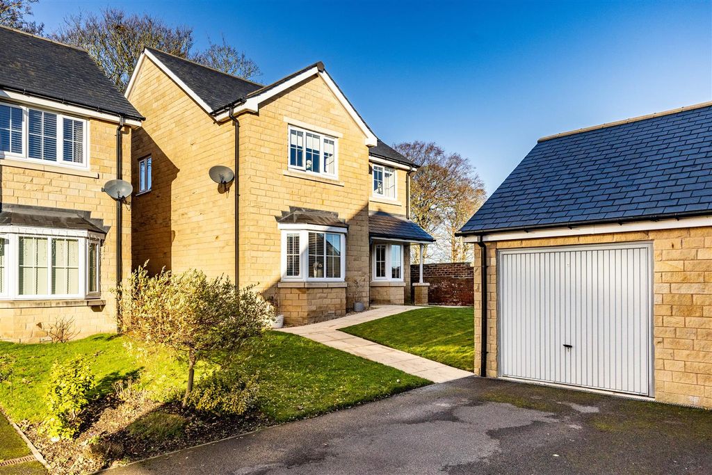 Property photo 2 of 29 9Shalifax-021225-74.Jpg