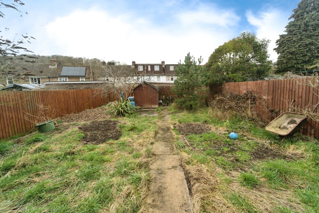 Property photo 3 of 17 Photography