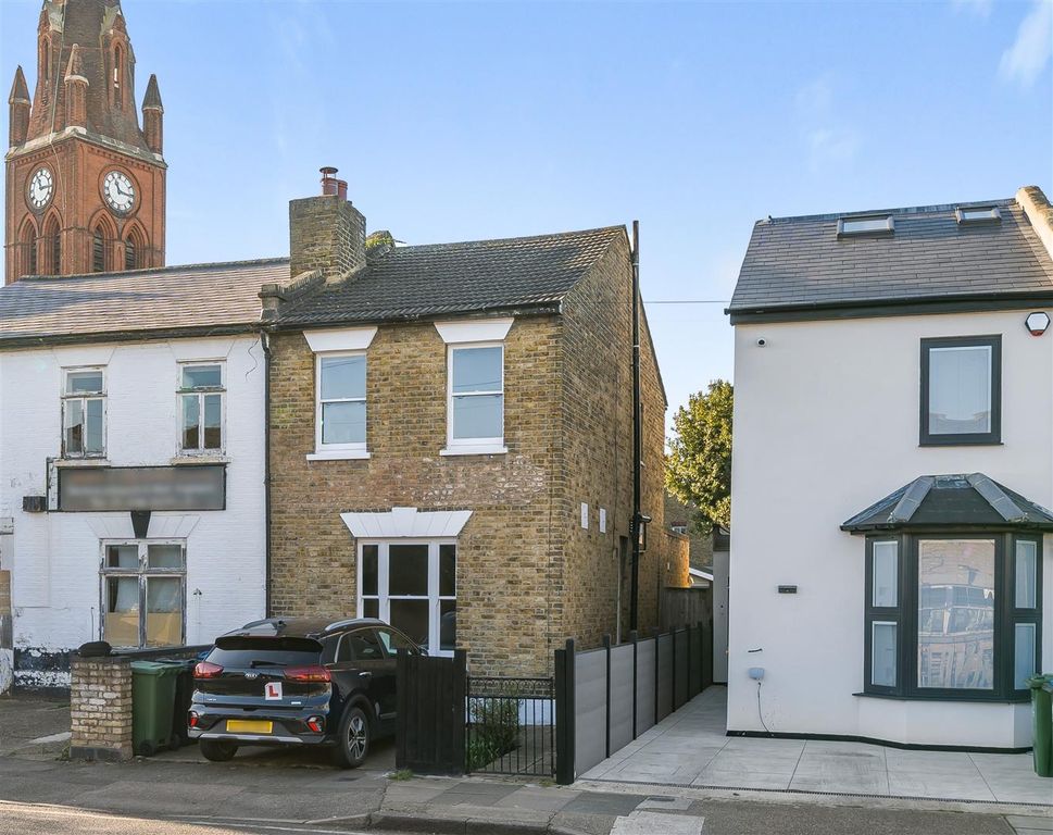 Property photo 1 of 14