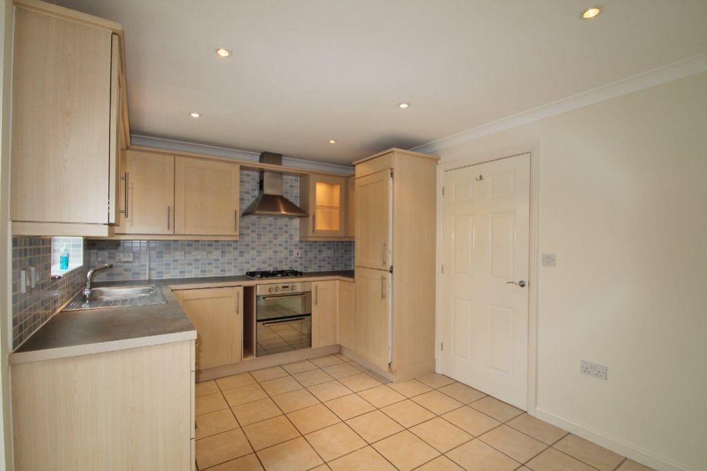 Property photo 2 of 10 039 (1024x683)