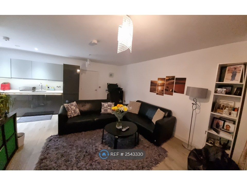 Property photo 2 of 9
