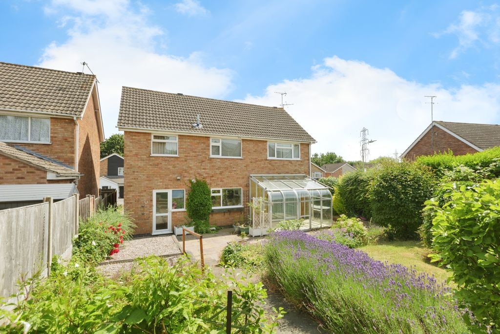 Property photo 1 of 15 Rear Garden
