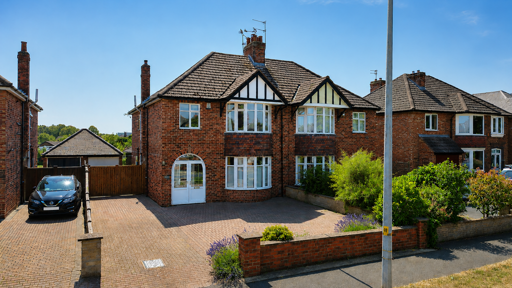 Property photo 2 of 41