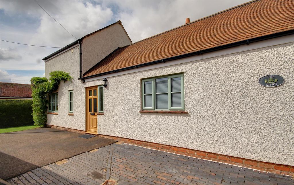 Property photo 2 of 16 Img_9864-Img_9866.Jpg