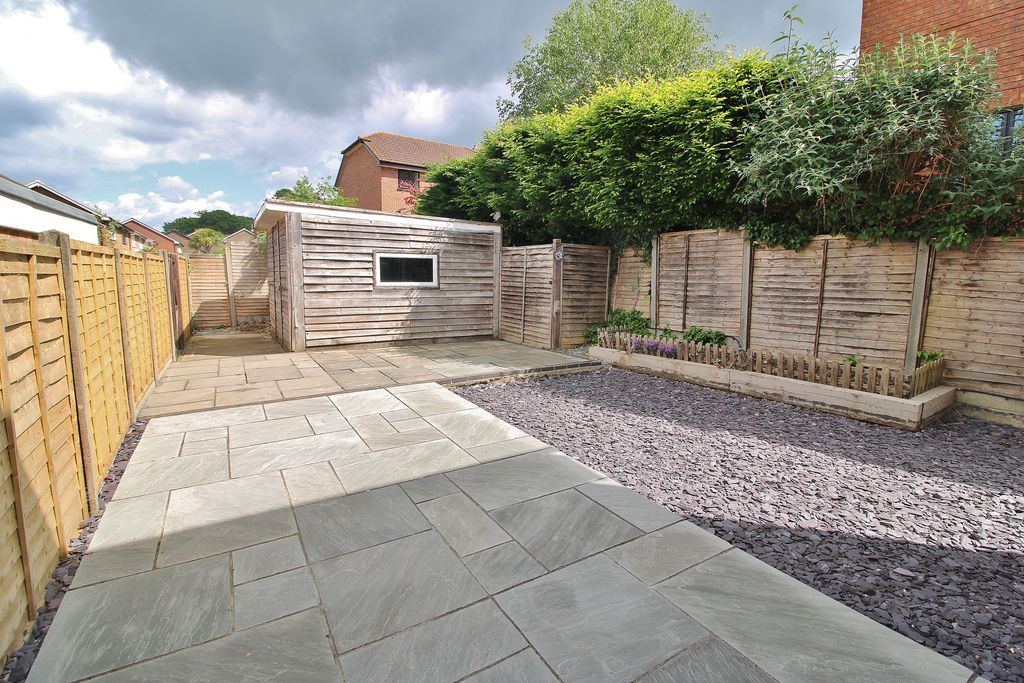 Property photo 2 of 13