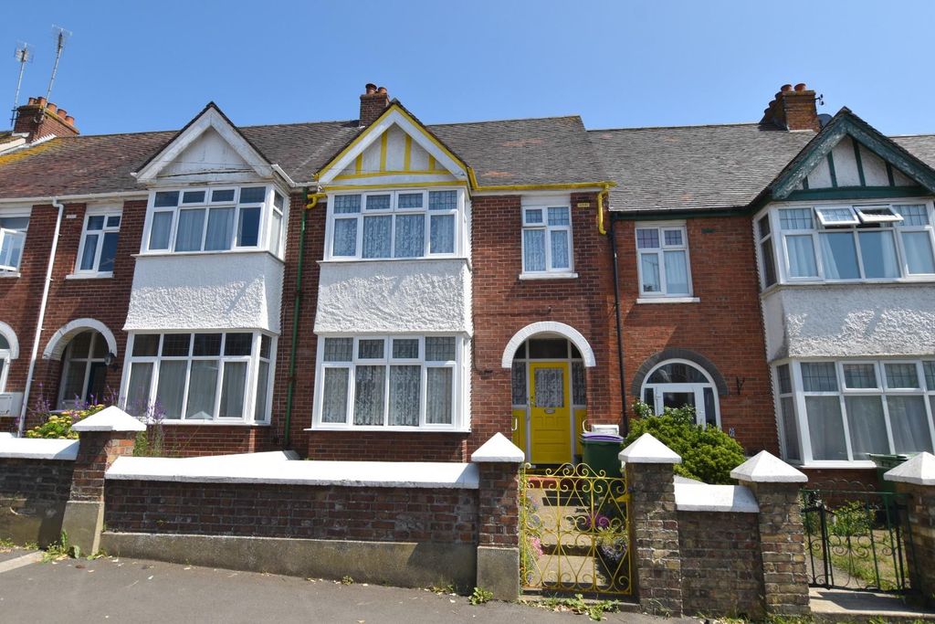 Property photo 1 of 22 8 Ingoldsby Road New (6).Jpg